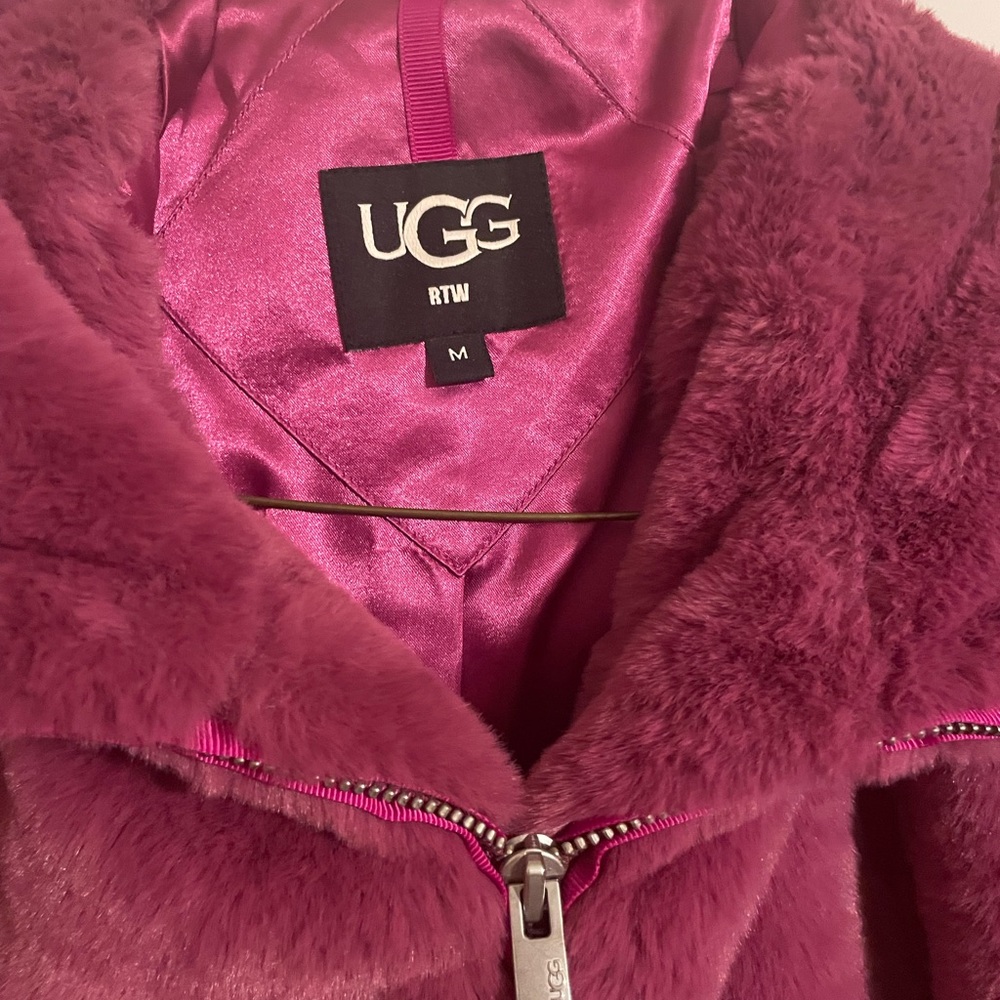 UGG Plush Jacket - Picture 3 of 3